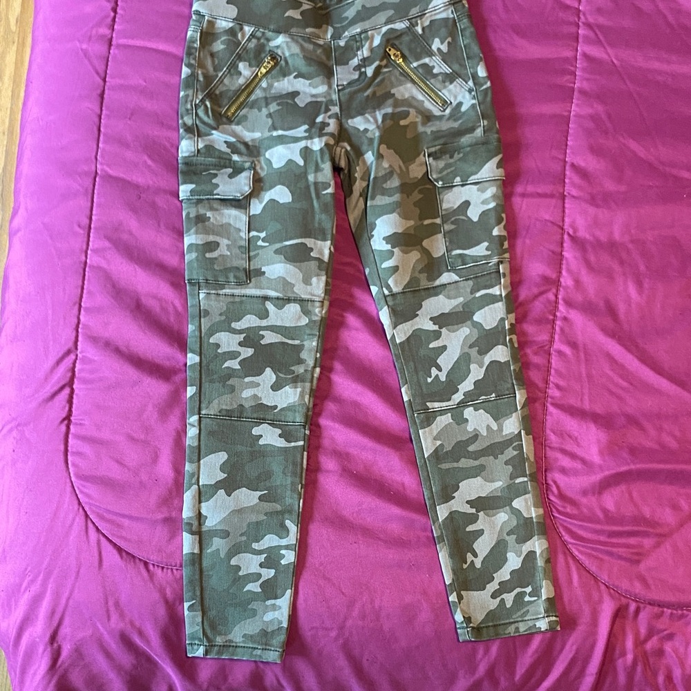 Justice Camouflage Cargo Leggings Jeggings Girls Size 7 New with Tags